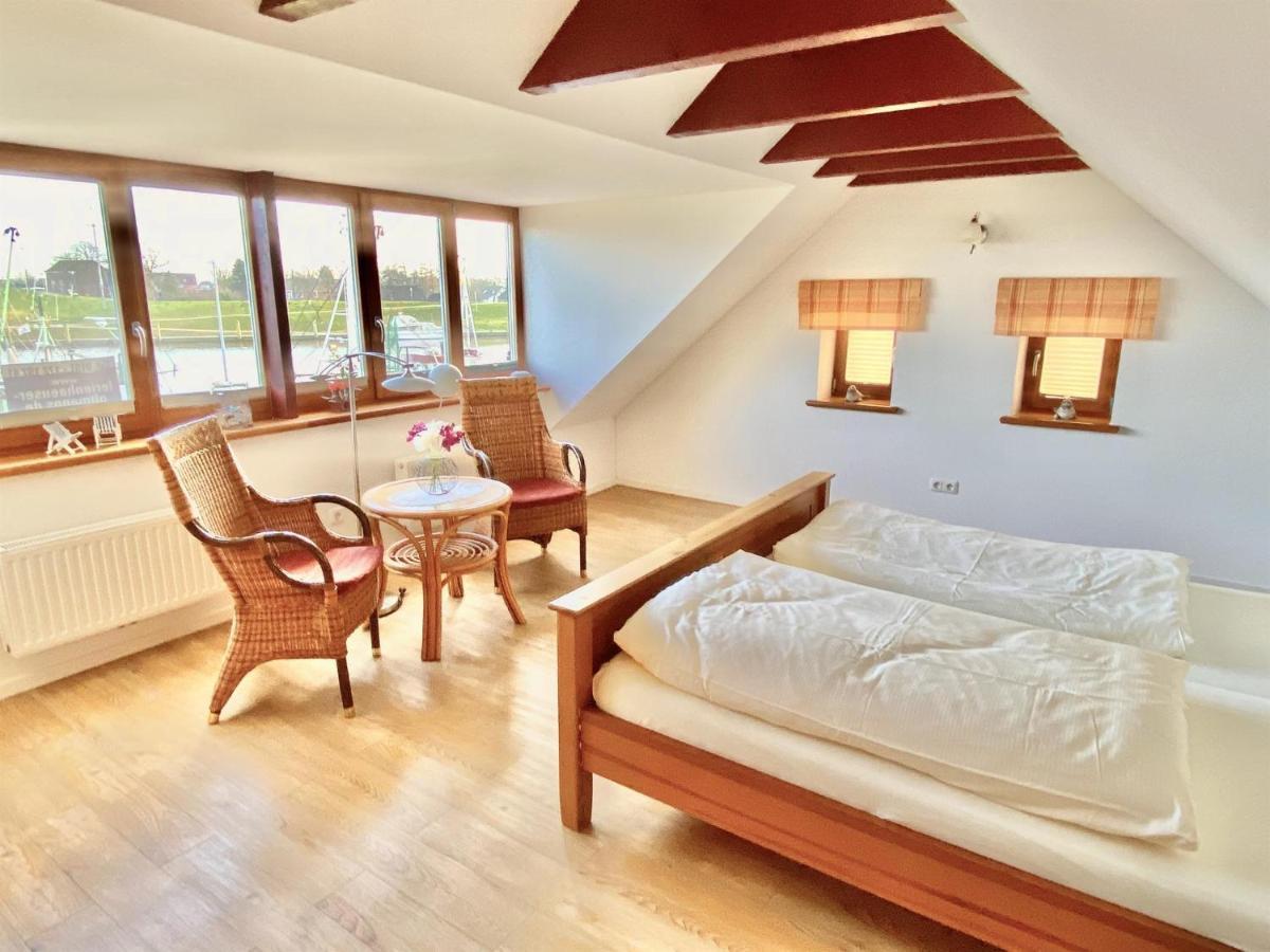 Oltmanns Ferienhaus Bummert Am Hafen Greetsiel Luaran gambar