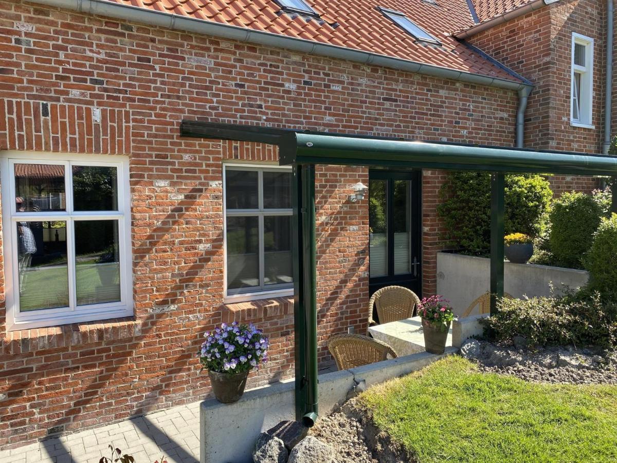 Oltmanns Ferienhaus Bummert Am Hafen Greetsiel Luaran gambar